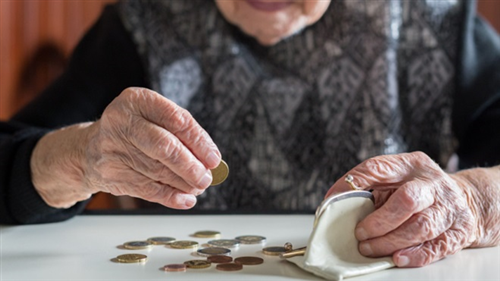 Bando Pubblico per assegnazione contributi comunali finalizzati al sostegno per il pagamento delle spese e delle utenze domestiche ai pensionati ultrasessantacinquenni con basso reddito